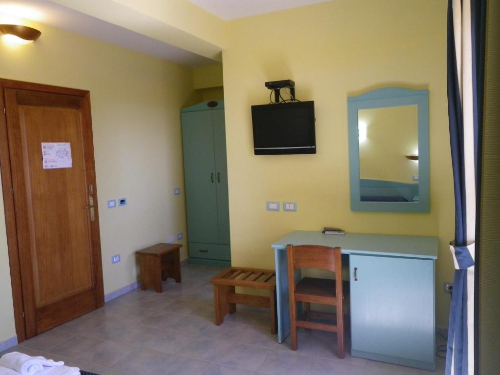 Hotel Costa Antiga Sant'Anna Arresi Room photo